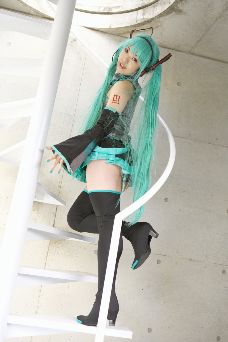 [Cosplay]  Vocaloid - Sexy Hatsune Miku